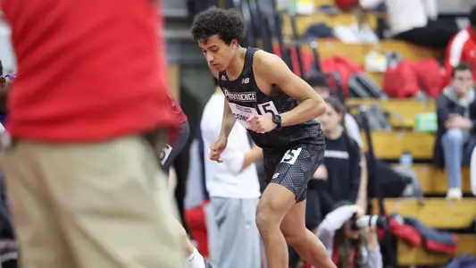 Owen Comiskey running at Harvard Beantown Challenge