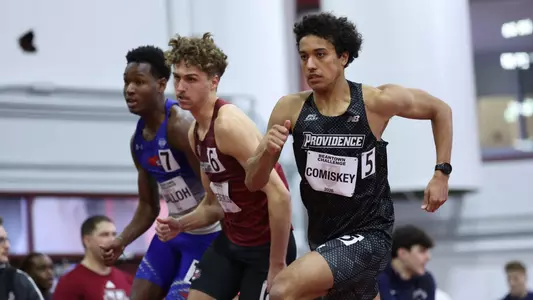 Owen Comiskey running at Harvard Beantown Challenge