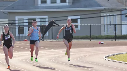 Keira Kelly racing at the Friar Invitational 