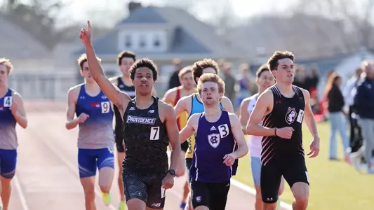 Owen Conmiskey winning his heat at Friar Invitational 