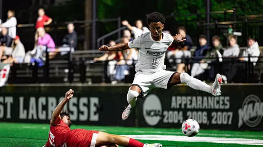 Caleb Williams in action vs Boston University