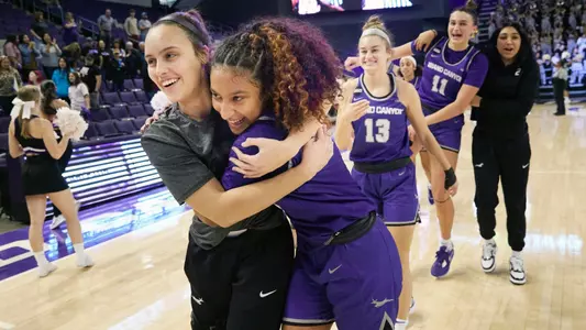 Naudia Evans and Sydney Palma