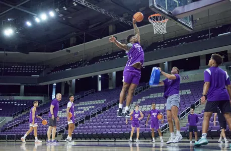 Phoenix, AZ June 05, 2023: Grand Canyon takes part in a summer practice session at GCU Arena. Photo by: David Kadlubowski/ / GCU