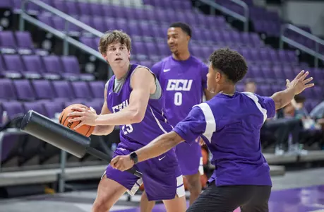 Phoenix, AZ June 05, 2023: Grand Canyon takes part in a summer practice session at GCU Arena. Photo by: David Kadlubowski/ / GCU
