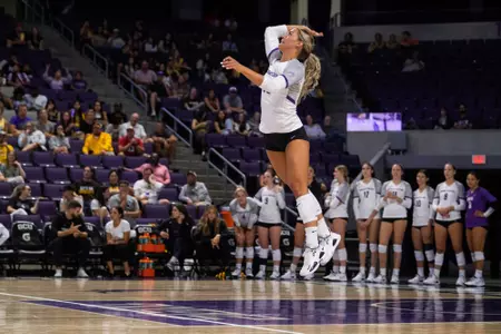 PHOENIX, AZ - SEPTEMBER 3: Grand Canyon University women's volleyball beats University of Wyoming 3-1 (Photo by: Rachel Sollazzo/GCU)