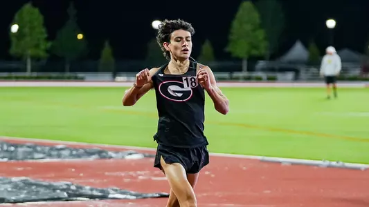 matias sub-4 mile