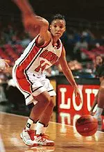 Sara Nord leads with 21 points
