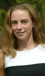 Katie Elder was a collegiate gymnast before joining the Cardinal diving ranks.