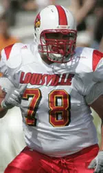 Senior Travis Leffew