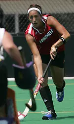 Sophomore Janelle Avila