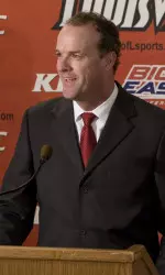 Head coach Steve Kragthorpe