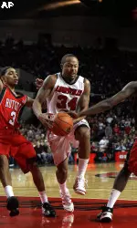 Jerry Smith finished with 16 points.