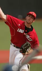Senior RHP Travis Tingle