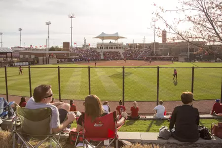 Ulmer Stadium, Wideshot | Louisville Softball v Kentucky | Photo by: Michelle Hutchins | Louisville Athletics