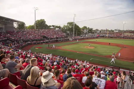 Fans, Jim Patterson Stadium, Facility | Louisville Baseball v Florida State - Game 1 | Photo by: Michelle Hutchins | Louisville Athletics