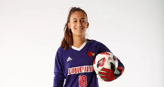 Redshirt freshman Lana Batson smiles for the camera at photo day