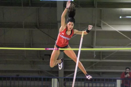 Gabriela Leon vaults at the Notre Dame Invitational