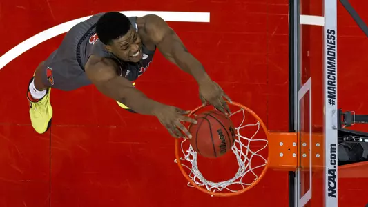 Steven Enoch dunk vs. Pittsburgh