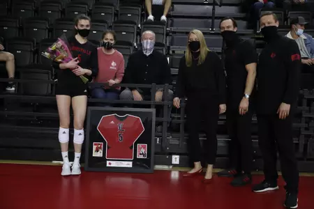 Piper Roe family shot for Senior Day