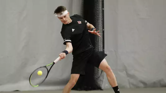 Fabien Salle in the match against Middle Tennessee
