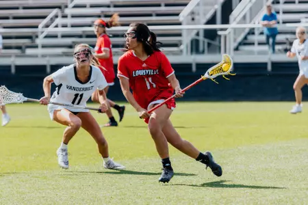 Kokoro Nakazawa goes towards goal against Vanderbilt
