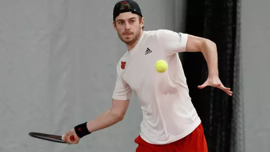 Fabien Salle returns the ball against Belmont