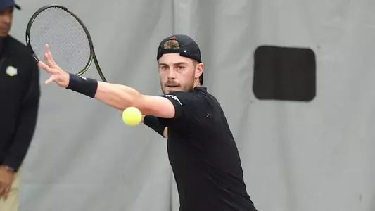 Fabien Salle returns a ball against MTSU