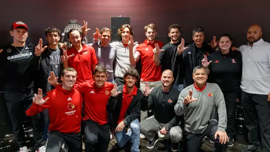 Men's tennis posed group shot