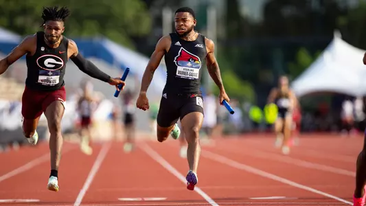 The men's 4x100m relay qualifies for finals at the NCAA Outdoor Championships.