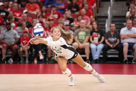 Elena Scott makes a diving dig. 