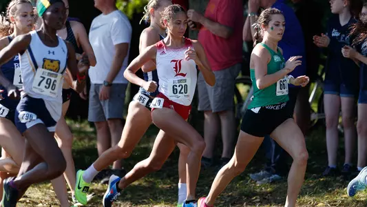 Layla Roebke competing at the Live in Lou Classic