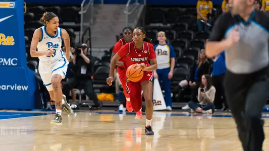 Tajianna Roberts dribbles versus Pitt