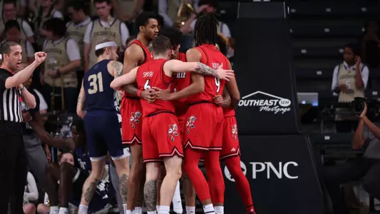 Huddle scene at Georgia Tech on February 1, 2025