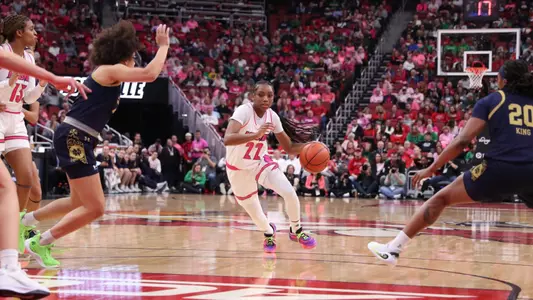 Tajianna Roberts drives against #3 Notre Dame