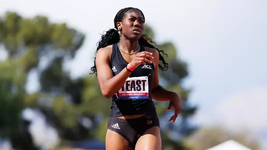 Kiyah Yeast after finishing the 200m at the 2025 Jim Click Shootout & Multis.