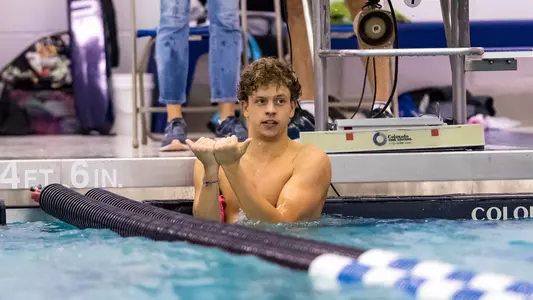 Men's swimmer Matthew Whelan