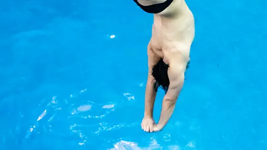 Duke men's diver