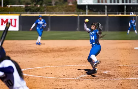 Jala Wright pitching