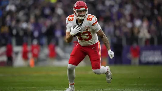 Noah Gray grabs a reception for the Kansas City Chiefs