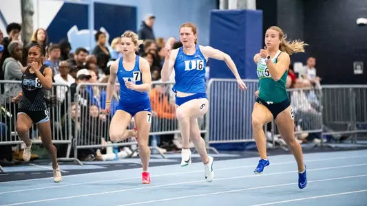 Gianna Locci and Jill Roberts compete in women's 60m race at UNC Carolina Challenge
