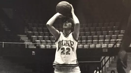 Sue Monroe Gordon '80