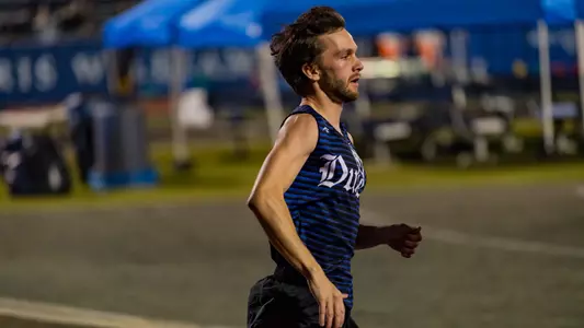 Jack Stanley runs at Duke Invite