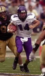 Kyle Kummer scrambes for a 14 yard run in the second quarter against Army at the United States Military Academy at West Point, N.Y.
