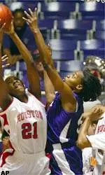 Sandora Irvin scored 13 points and had 12 rebounds and five blocks to lead the Lady Frogs Sunday.