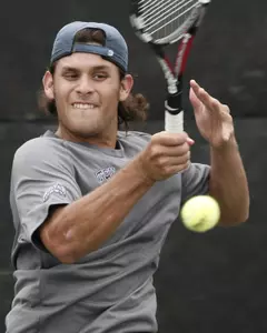 Senior Rafael Abreu