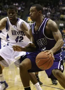 Neiman Owens had nine points and nine rebounds at UNLV.