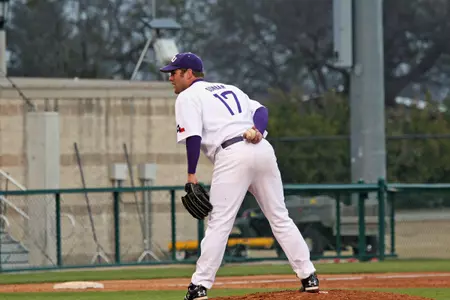 Cody Dunbar earned the win in relief.