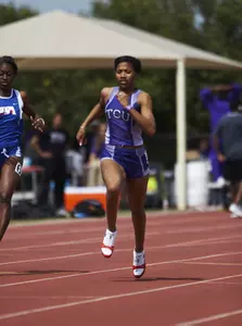 Deborah Jones had the fastest split of the day in the 4x400 relay.