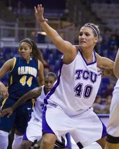 Jenna Lohse and the Frogs aim to build momentum heading into Mountain West Conference play.