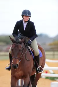 Carrie von Uhlit earned two wins against the Pioneers